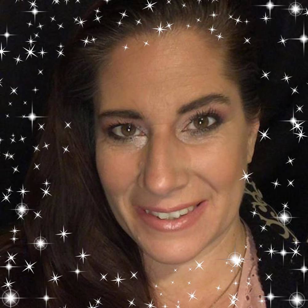 Meet your Posher, Robyn